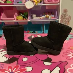 BRAND NEW Toddler Girls Black UGG Boots 7C❤️❤️❤️